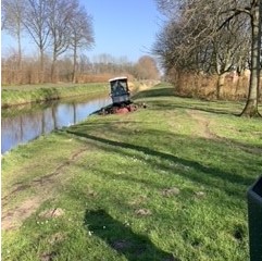 Lente is de geur van gemaaid gras!